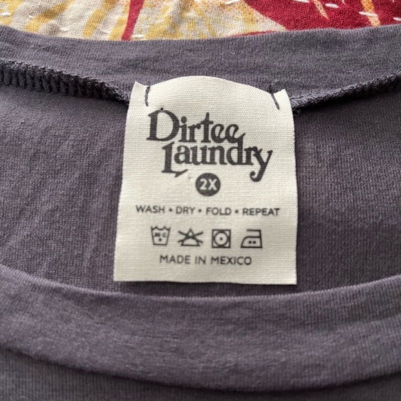 Dirtee Laundry Explore the Galaxy T-shirt 🪐🛸 - Picture 4 of 5